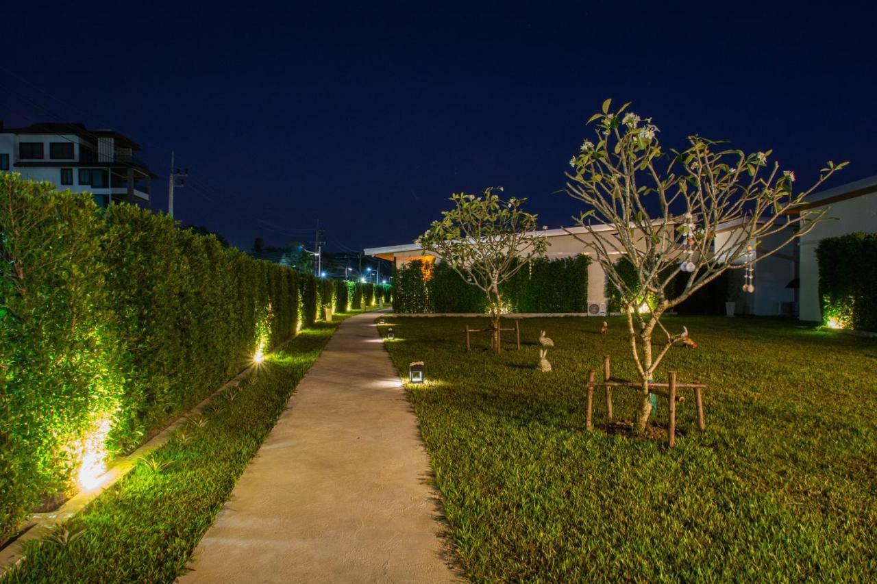 Good Night Pool Villa Phuket - Sha Plus Buitenkant foto