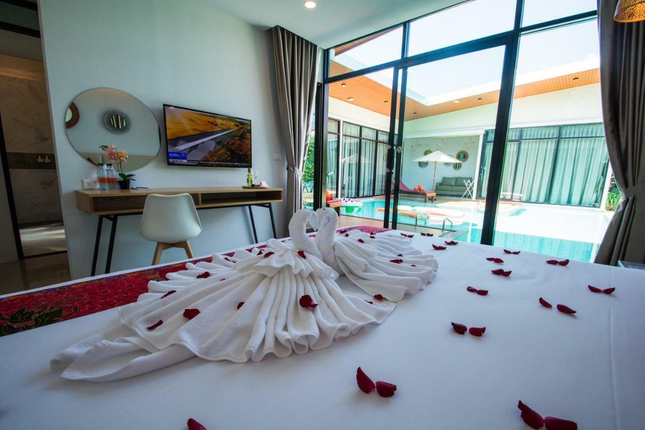 Good Night Pool Villa Phuket - Sha Plus Buitenkant foto